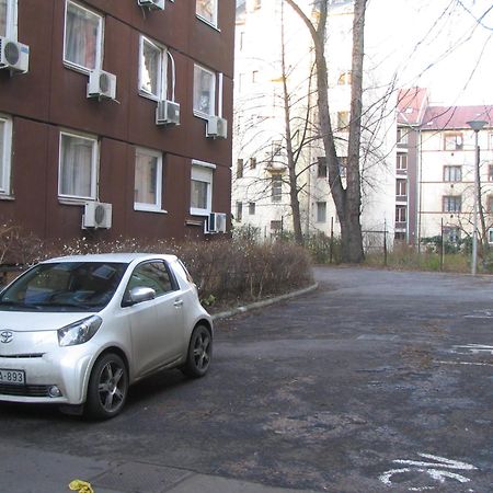 Apartments Leslie Будапеща Екстериор снимка