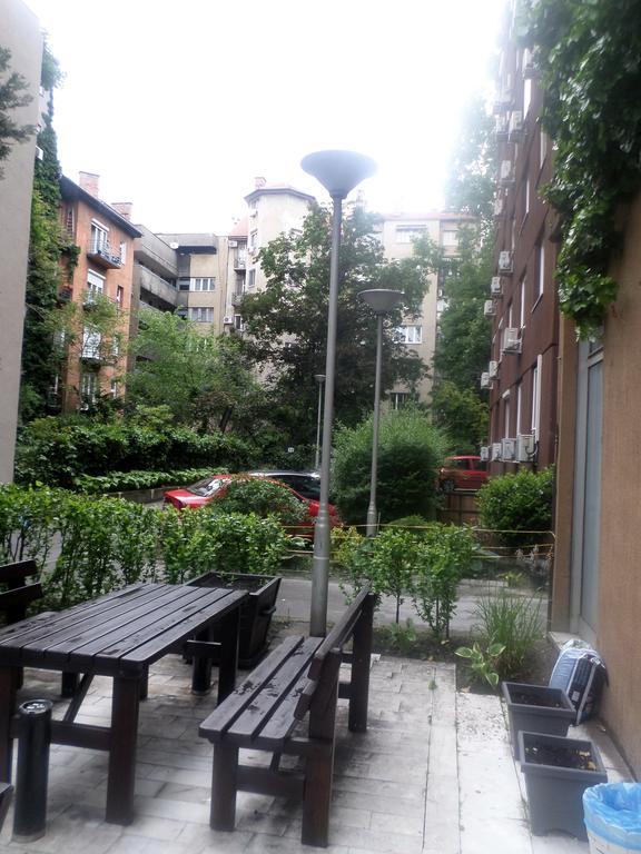 Apartments Leslie Будапеща Екстериор снимка