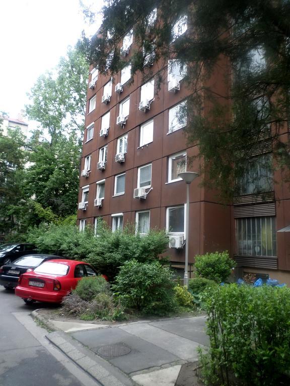 Apartments Leslie Будапеща Екстериор снимка