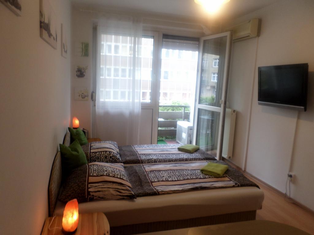 Apartments Leslie Будапеща Екстериор снимка
